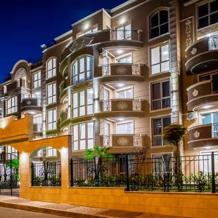 Marea Garden One Bedroom Rawda