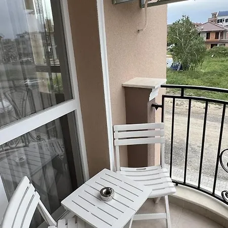 Marea Garden One Bedroom *